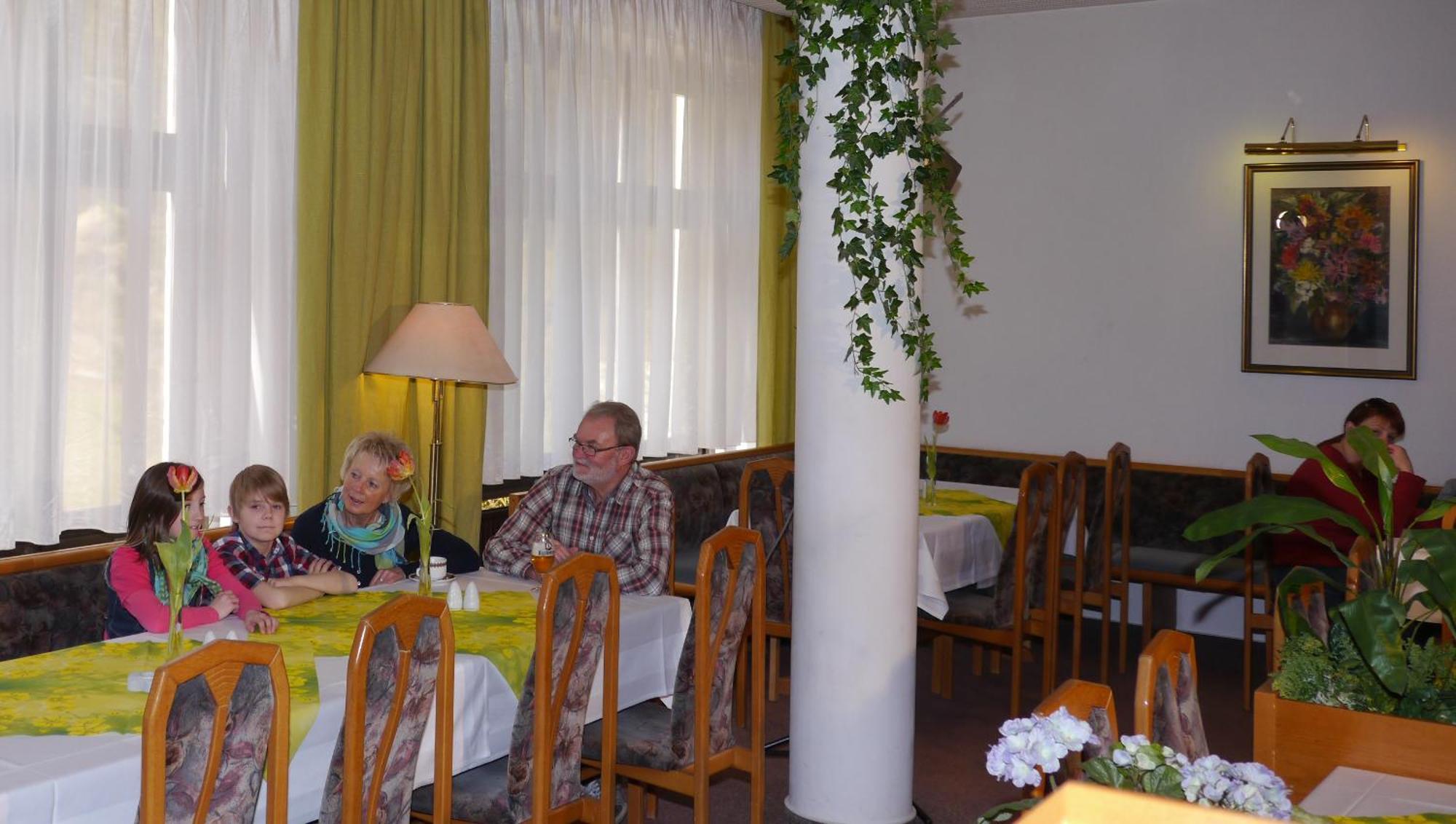 Naturparkhotel Haus Hubertus Kurort Oybin Luaran gambar
